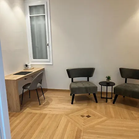 Central44 Luxury Ermou Ateny