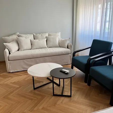 Central44 Luxury Ermou